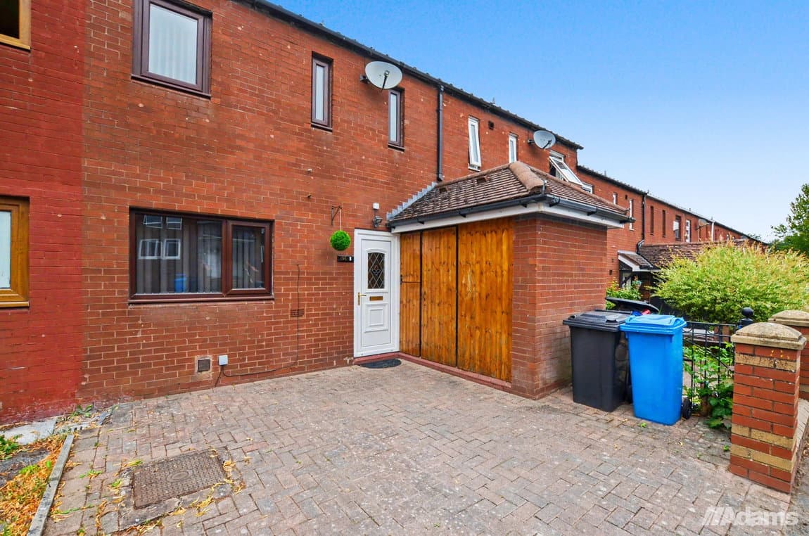 The Uplands, Palacefields, Runcorn, WA7 2UE
