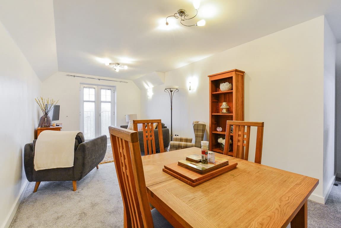 Wilderspool Causeway, Warrington, WA4 6LA